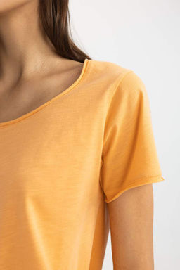 Базовая футболка стандартного кроя с круглым вырезом и короткими рукавами - Defacto фото 4