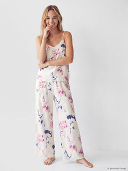 ?i?ekli ?p Ask?l? Kad?n Pijama Tak?m