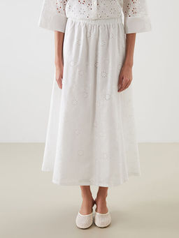 Beli Lastikli Kendinden Desenli Brode Etek