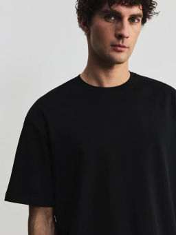 Базовая футболка расслабленного фита MRELAX0526-50 / Zarina