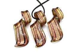 Кулон в форме Ленты из муранского стекла 27*55мм цв.сиреневый