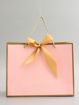 Пакет подарочный, розовый , с бантом, 32 х 25 х 11 см