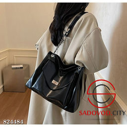 Сумка-тоут женская с декоративной цепью