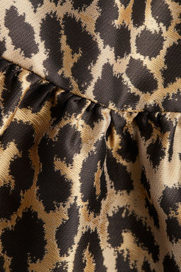 Top en tejido jacquard con peplum - H&m фото 3