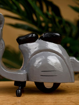 Сувенир «Мопед», 15×9×10 см, дерево, серый