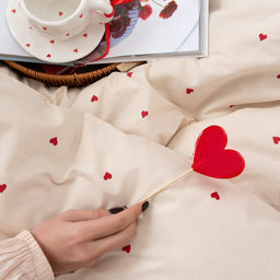 КПБ Чистый хлопок 2,0 спальный с европростыней, наволочки 50х70, поплин, 100% хлопок, Вивьен Пододеяльник 177х215 с прорезью, простыня классическая 215х240 подшита с 4-х сторон, наволочки 50х70 с клапаном - 2 шт - Традиция фото 14