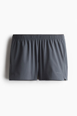 Pantal?n corto de running con DryMove