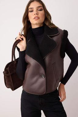 Koyu Kahverengi Regular Kal?p Pelus Detayl? Suet Yelek TWOAW26YE00001 - Trendyolmilla фото 2