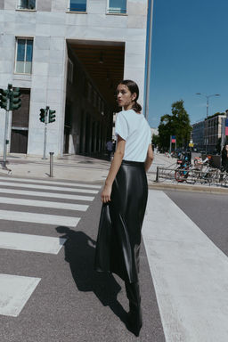 CONTRAST MIDI DRESS WITH LEATHER EFFECT SKIRT - Zara фото 3