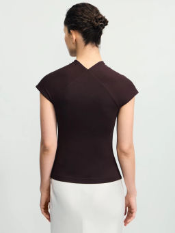 Приталенный топ из модала / Zarina фото 6