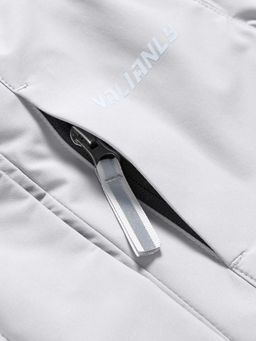 Парка зимняя подростковая для девочки с капюшоном и мехом серого цвета 9532Sr