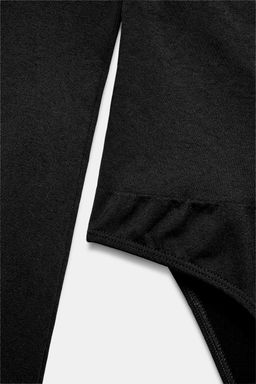 SCULPTED SEAMLESS SKI COLLECTION BODYSUIT - Zara фото 5