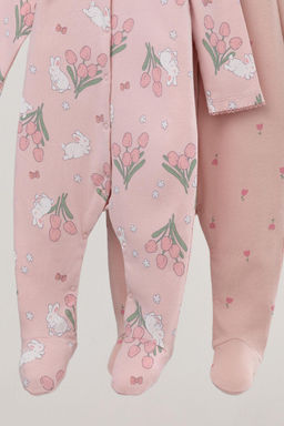 К 6538-2уп/зайчики и тюльпаны,цветочная поляна набор комбинезон (слип) яс