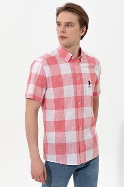 Мужская красная рубашка с коротким рукавом