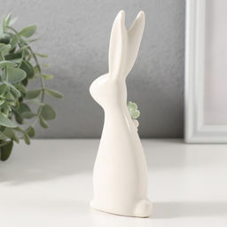 Фигурка керамика «Зайчик белый с цветочками», 6×2.8×15 см