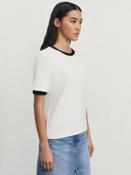 Футболка с контрасными окантовками / Zarina  фото 4