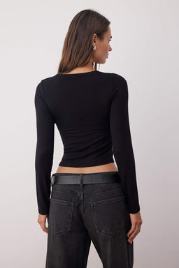 Ekru Onu Full C?tc?tl? Fitted/Vucuda Oturan Orme Bluz TWOAW26BZ00193 - Trendyolmilla фото 8