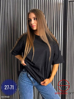 Футболка женская со стразами