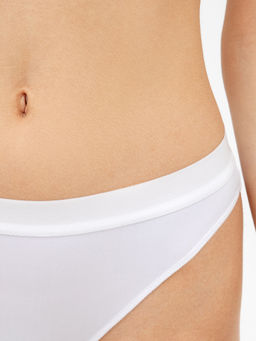 Цена за 2 штуки! Трусы женские классические в белом цвете белый 412528 - Mark formelle фото 6