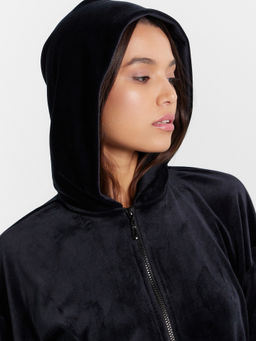 Толстовка женская велюровая в черном цвете - Mark formelle фото 5