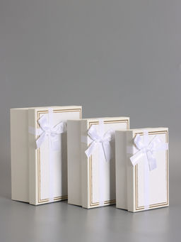 Набор подарочных коробок 3 в 1 прямоугольные с бантом, молочный, 23×16×9.5; 21×14×8; 19×12×6.5 см