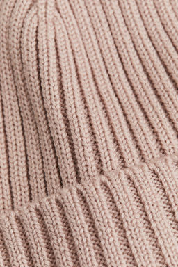 Gorro beanie en punto de lana