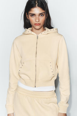 HOODIE WITH STUDS - Zara фото 11