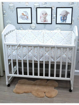 Бортики в кроватку для новорожденных стеганые