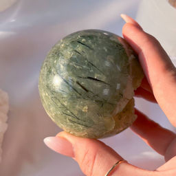 Шар из Пренита с Эпидотом