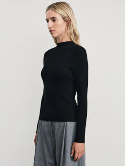 Вязаный лонгслив со стразами / Zarina фото 4