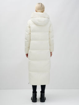 Пальто утепленное стеганное зимнее с капюшоном женское бежевого цвета 9602B - Mtforce фото 6