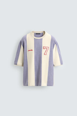 CAMISETA PUNTO RAYAS BORDADO PARCHE / Lila