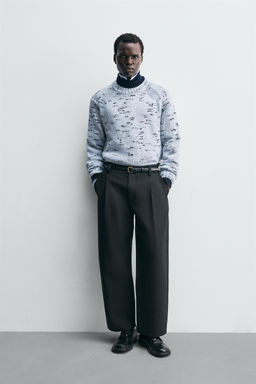 CONTRAST TEXTURED JUMPER