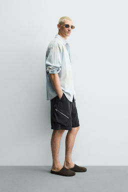 BERMUDA CARGO FLUIDA RELAXED FIT / Negro