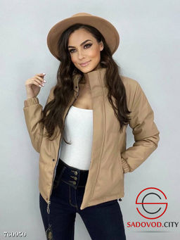 Женская куртка короткая
