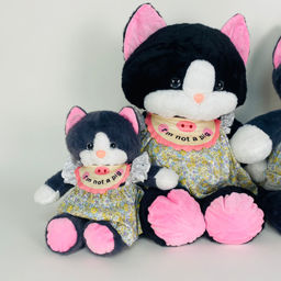 Мягкая игрушка Кошка в сарафане 22 см - Storyland фото 25