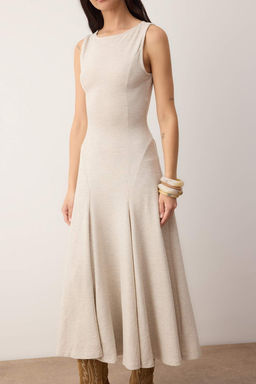 Ozel Koleksiyon Tas Selanik/Triko Gorunumlu Dikis Detayl? Maxi Esnek Orme Elbise TWOAW26EL00065 - Trendyolmilla фото 3