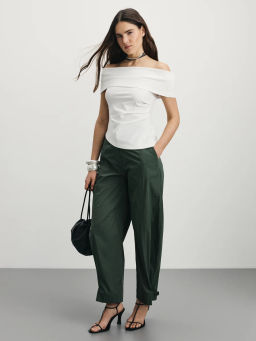 Приталенный топ со спущенными плечами / Zarina  фото 2