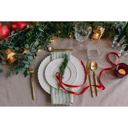 Тарелка фарфоровая обеденная Доляна «Эстет. Герда», d=26 см, цвет белый