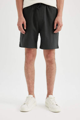 Шорты прямого кроя обычного кроя только с логотипом Marvel - Defacto фото 4