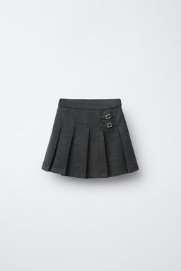 BUCKLE PLEAT SKIRT
