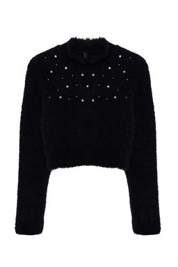 TRENDYOLMILLA Siyah Crop Yumusak Dokulu Boncuk Detayl? Triko Kazak TWOAW25KZ00143