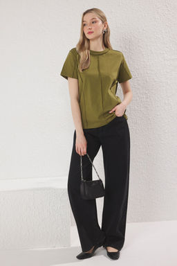 TRENDYOLMILLA Haki %100 Pamuk Dikis Detayl? Regular/Normal Kal?p Orme T-Shirt TWOSS25TS00135  фото 12