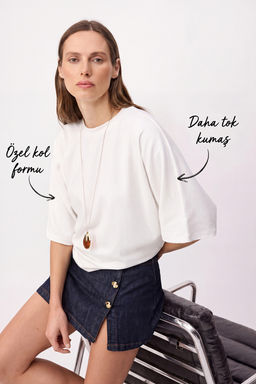 Ekru Oversize/Geni_ Kal_p Yarasa Kol K_sa Kollu _nterlok _rme T-Shirt TWOSS26TS00143