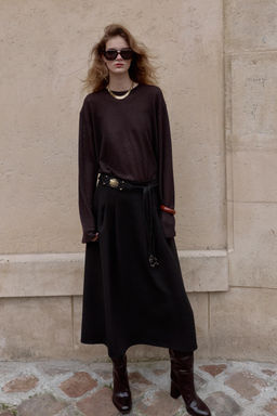 CREPE LAYERED MIDI SKIRT