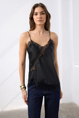 Siyah Dantel Detayl? Asimetrik Kesim Saten Bluz TPRAW26BZ00054 - Trendyolmilla фото 2