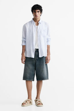 Sandals with Criss-Cross Straps