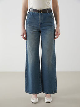 Beli Kemerli Wideleg Kad?n Jean Pantolon