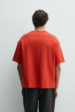CONTRAST PRINT T-SHIRT