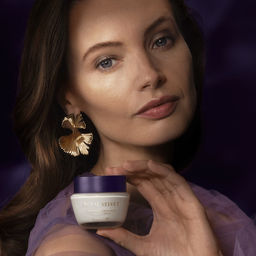 Подтягивающий дневной крем Royal Velvet - Oriflame фото 8